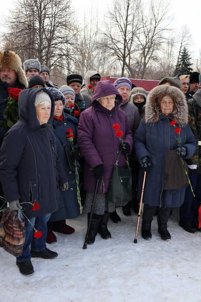 Митинг и церемония возложения цветов (7)