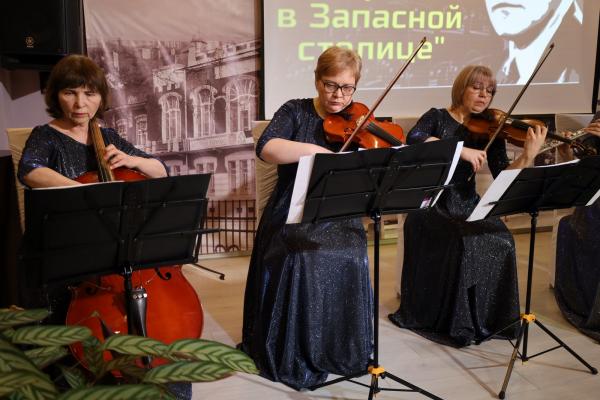Седьмая симфония в Запасной столице (22)