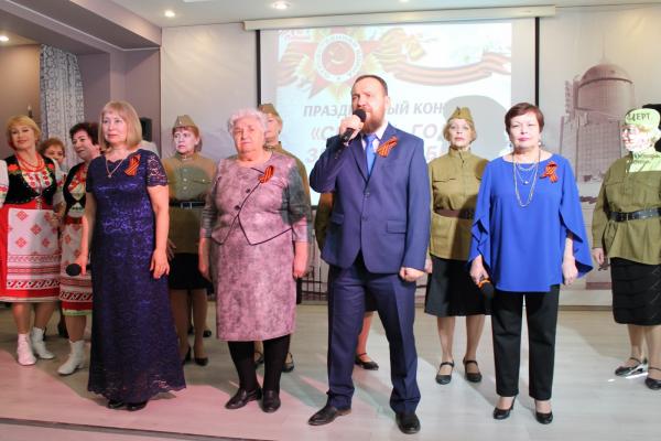 СКВОЗЬ ГОДА ЗВЕНИТ ПОБЕДА (25)