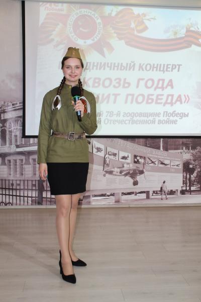 СКВОЗЬ ГОДА ЗВЕНИТ ПОБЕДА (26)
