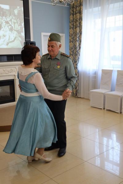 Сквозь года звенит Победа (4)