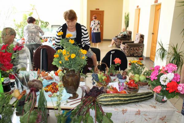 Праздник урожая Осенний калейдоскоп (4) Праздник урожая Осенний калейдоскоп (4)