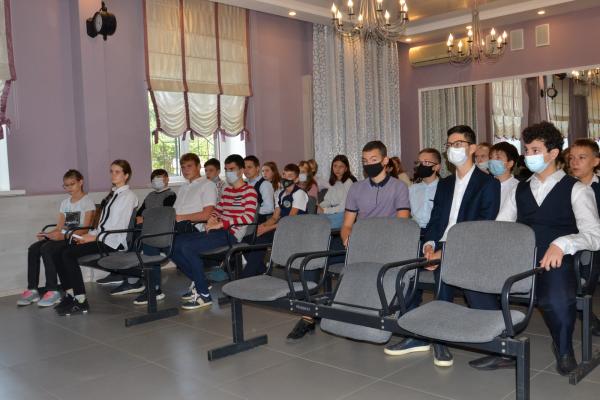 В гостях у музея (4) В гостях у музея (4)
