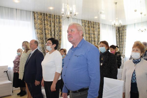 вручение памятных нагрудных знаков городского округа Самара (4)