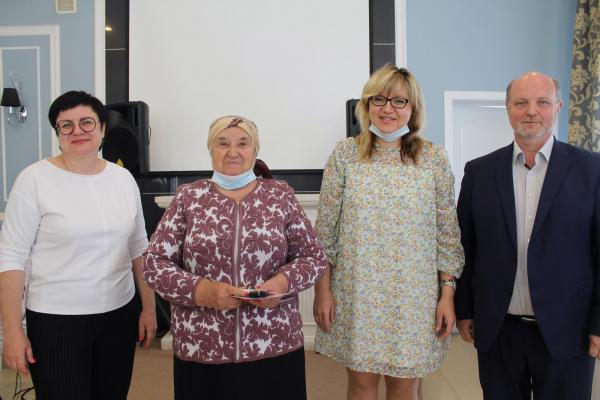 вручение памятных нагрудных знаков городского округа Самара (9) вручение памятных нагрудных знаков городского округа Самара (9)